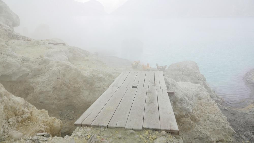 C0027.00_07_36_24.Still026